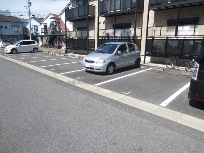 白芳荘２８号館の物件外観写真