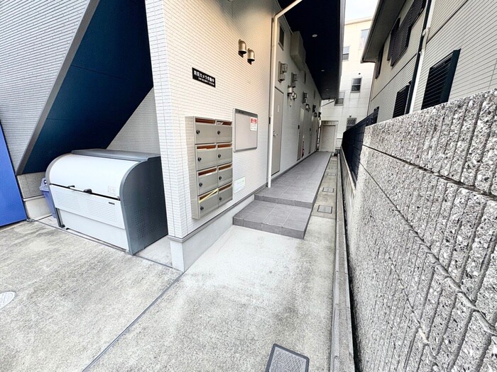 グラーティア堺東の物件外観写真