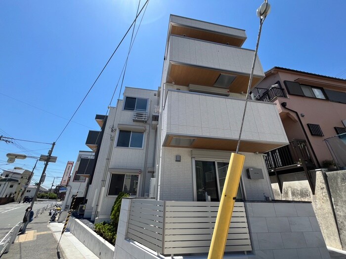 アンベリールの物件外観写真