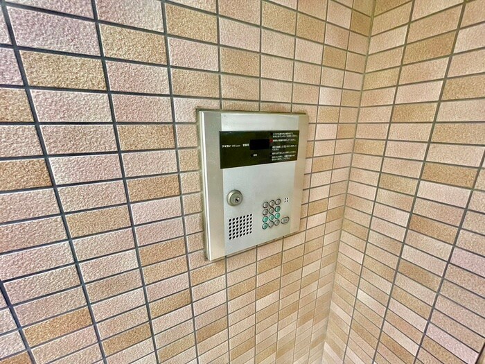 イセハイツの物件外観写真