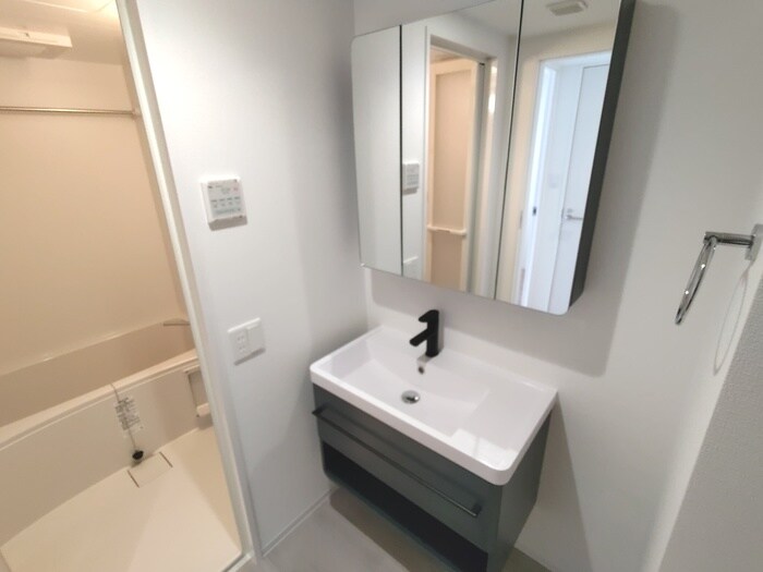 セレニテ江坂グランデの物件内観写真