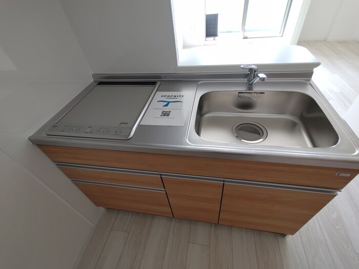 セレニテ江坂グランデの物件内観写真