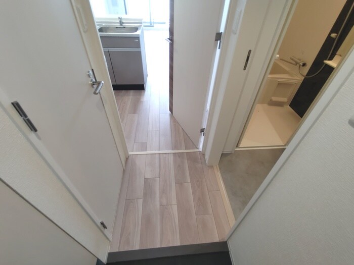 セレニテ江坂グランデの物件内観写真