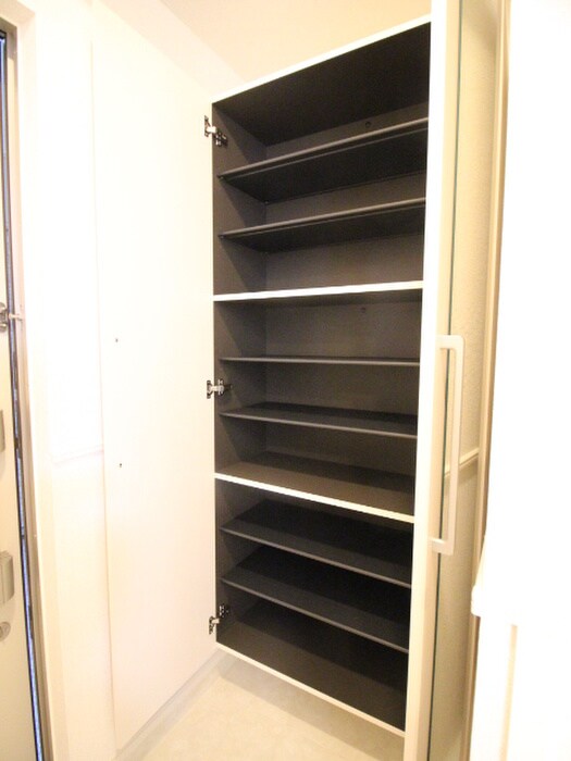 アルバ八尾の物件内観写真