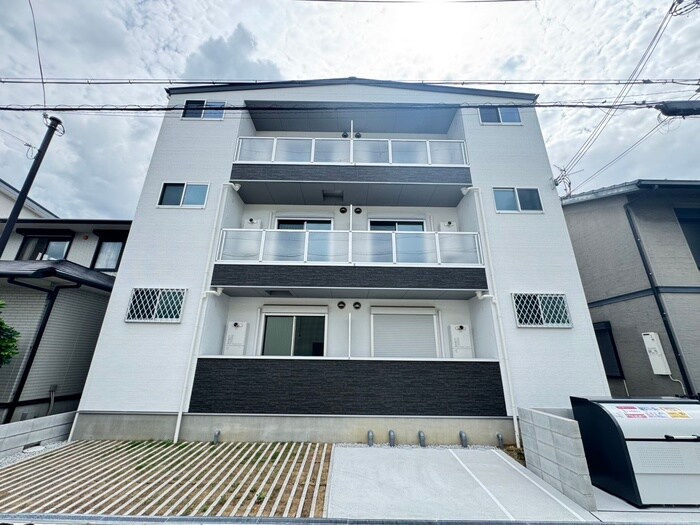 アバンティオ北花田の物件外観写真