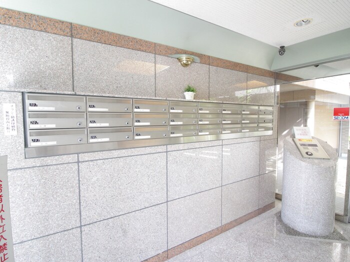 ヴェルデュ－ルの物件外観写真