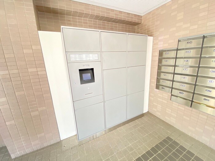 ハウゼ公園前の物件外観写真