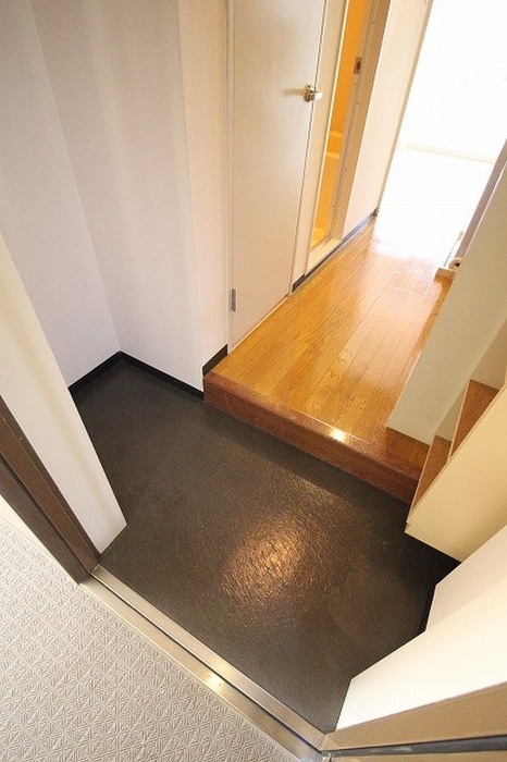 ハウゼ公園前の物件内観写真