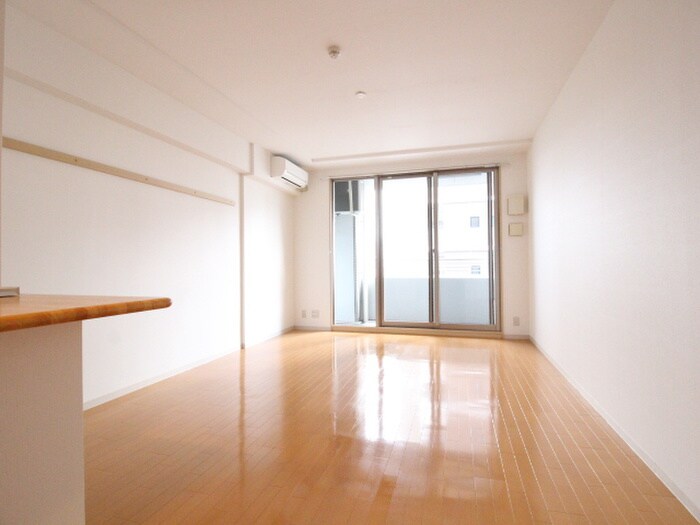 プラシアンＳ．江坂の物件内観写真