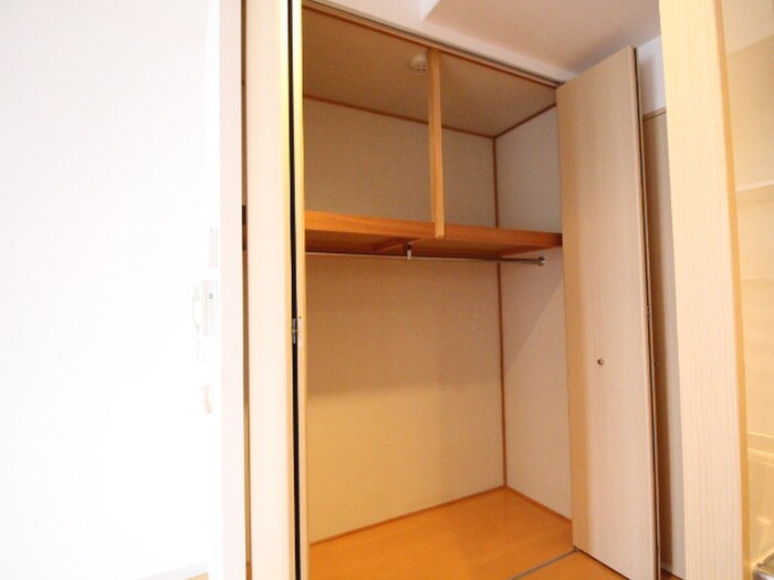 プラシアンＳ．江坂の物件内観写真