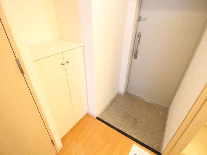 プラシアンＳ．江坂の物件内観写真