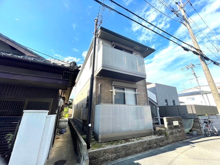 イーリスの物件外観写真