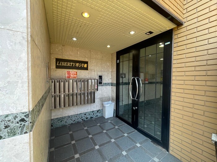 リバティ堺５号館の物件外観写真