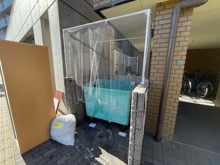 リバティ堺５号館の物件外観写真