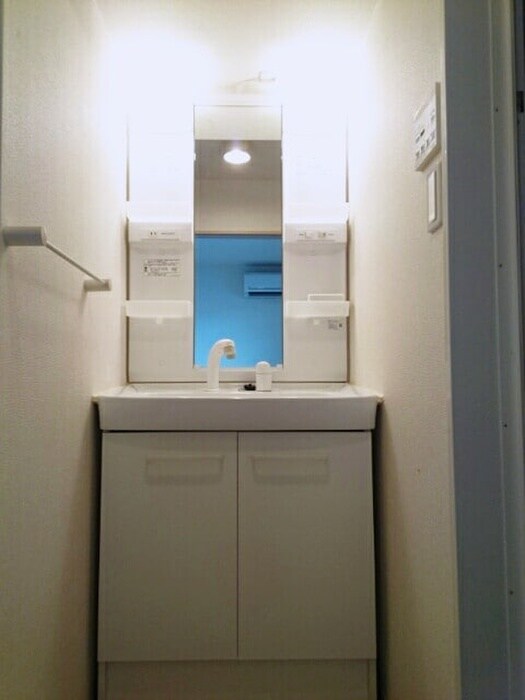 オーセンティックⅢの物件内観写真