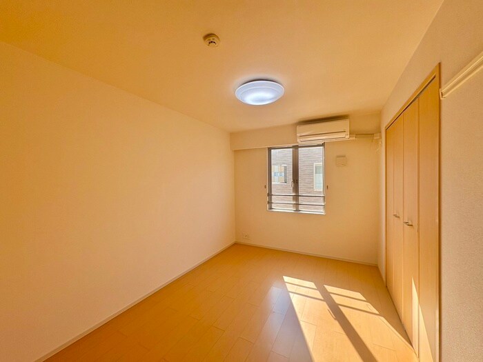 オーセンティックⅢの物件内観写真