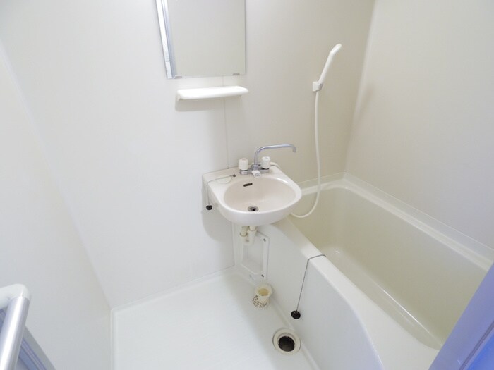 トラスト伏見の物件内観写真