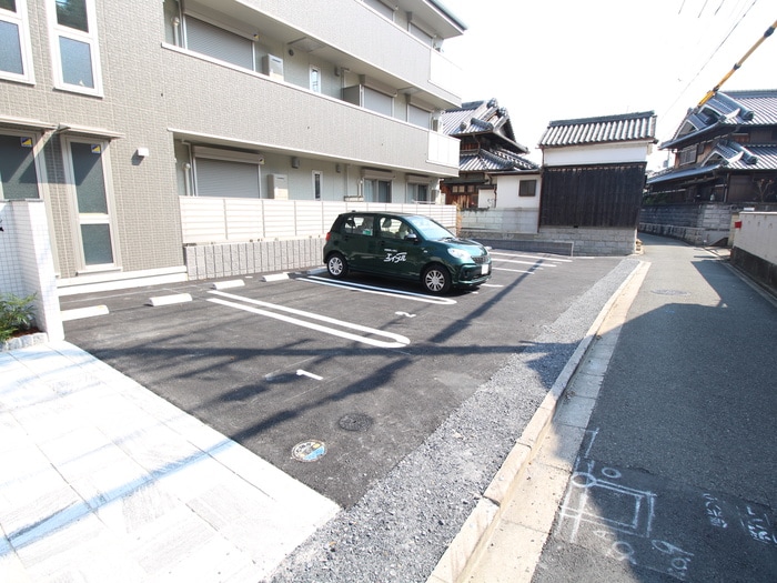 セレナ ７１０の物件外観写真