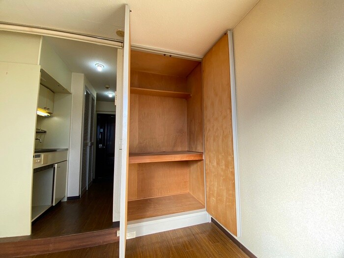 岡本マンションの物件内観写真