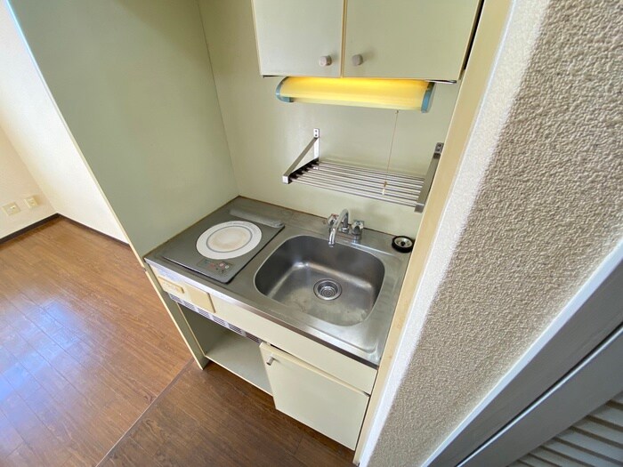 岡本マンションの物件内観写真