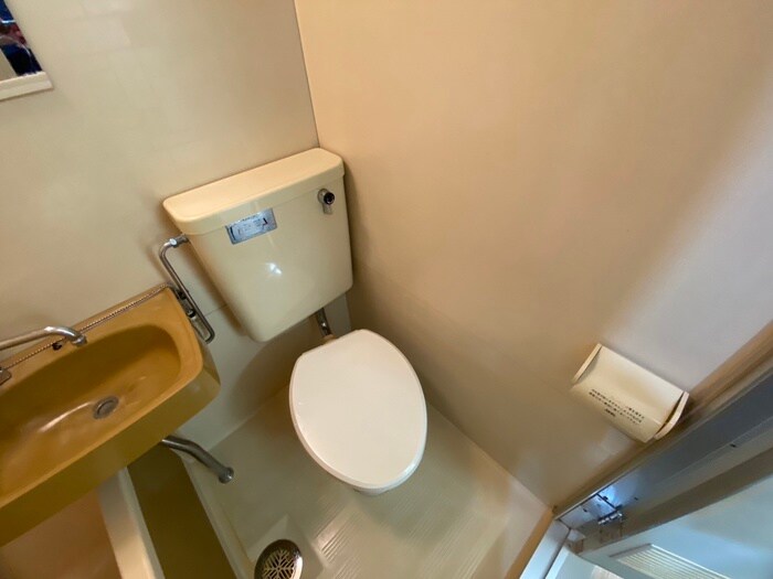 岡本マンションの物件内観写真