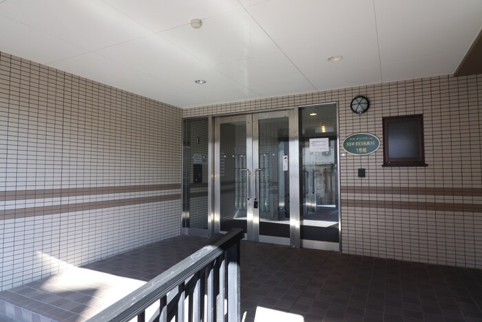 ネオ・デンクマ－ル１号館の物件外観写真