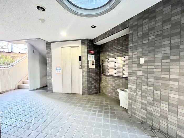 ロイヤルコンフォートの物件外観写真