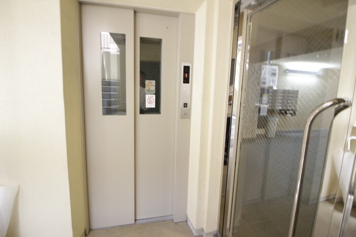 ビエンベスティードの物件外観写真