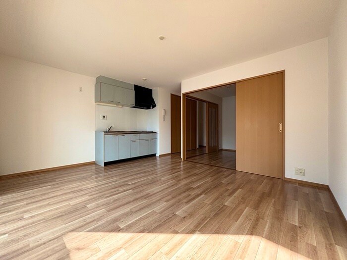 ＳＰＡＺＩＯ　ＴＯＷＡの物件内観写真