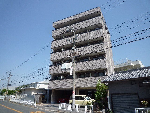 ゼウスの物件外観写真