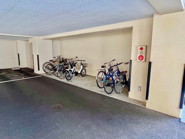 コ－プ美山Ⅱの物件外観写真