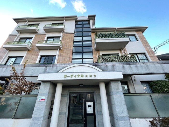 カーディナル長岡京の物件外観写真
