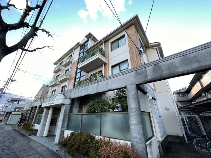 カーディナル長岡京の物件外観写真