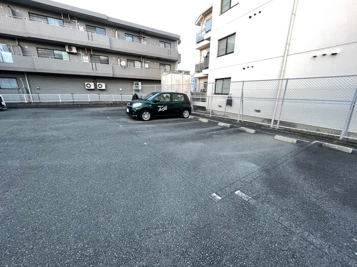 カーディナル長岡京の物件外観写真