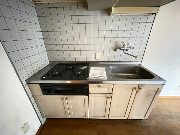 カーディナル長岡京の物件内観写真