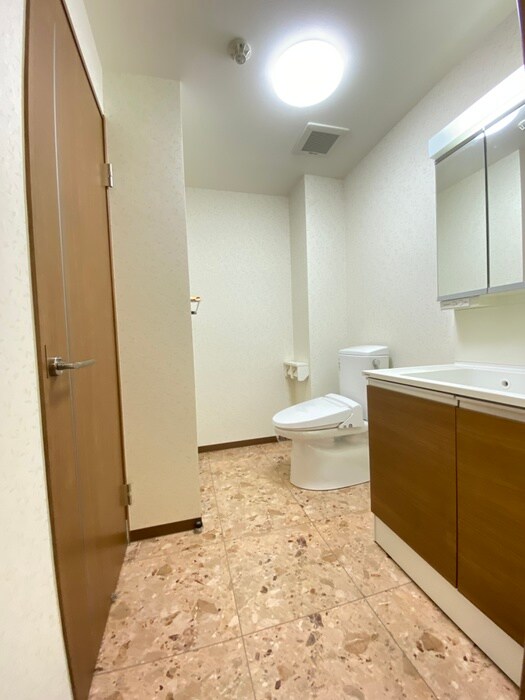 レオンズビルの物件内観写真