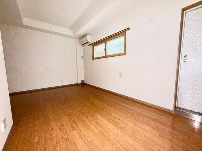 レオンズビルの物件内観写真