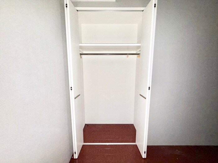 レオンズビルの物件内観写真