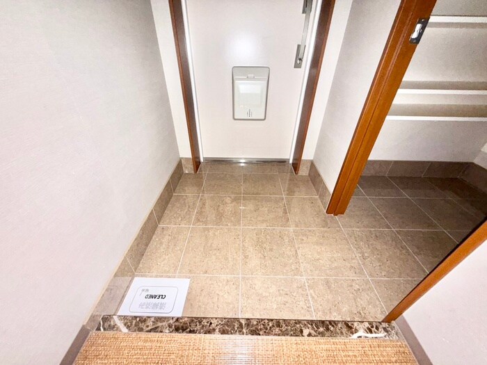 レオンズビルの物件内観写真