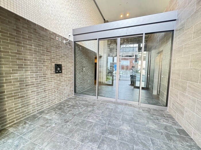 オルフェア鶴ヶ丘駅前の物件外観写真