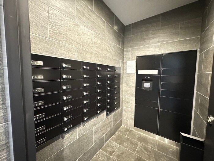 オルフェア鶴ヶ丘駅前の物件外観写真