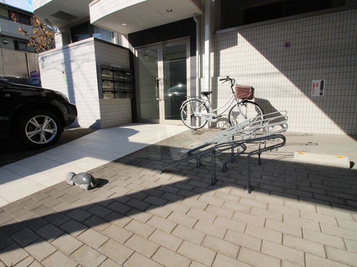 アルユータ六甲道の物件外観写真