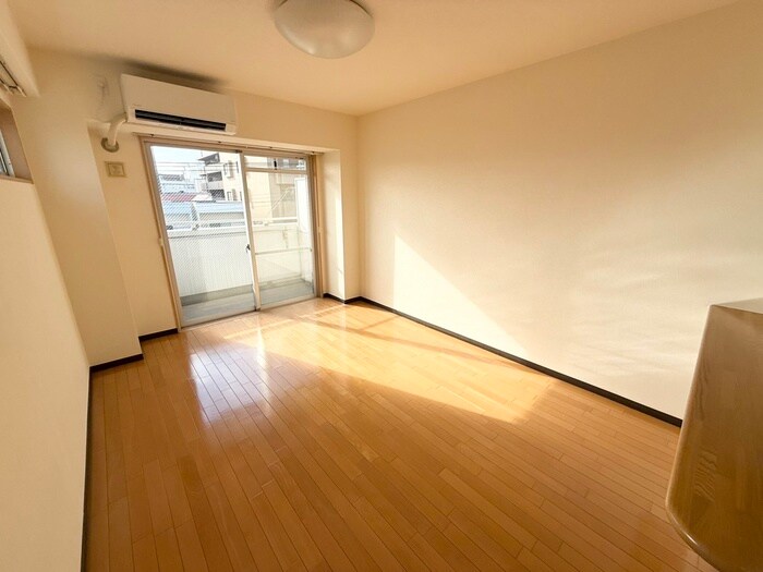 ビスタ江坂東の物件内観写真