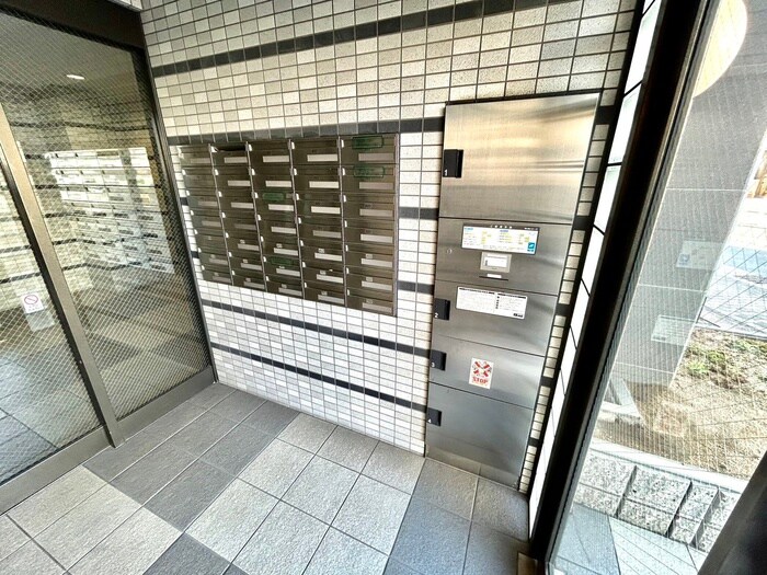 エナブル塚本Ⅱの物件外観写真