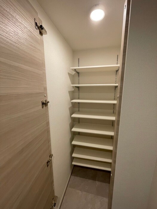 モンテゾーロ西田辺の物件内観写真