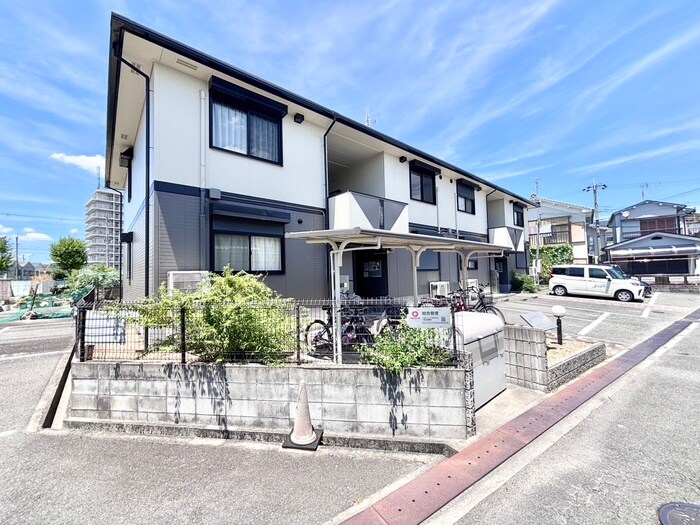 ヴェルドミ－ル出口の物件外観写真