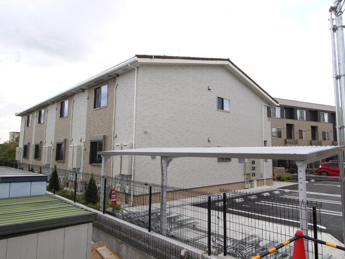 アルバーミィ宝塚の物件外観写真