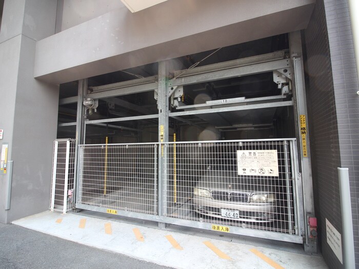 新大阪南グランドマンションの物件外観写真