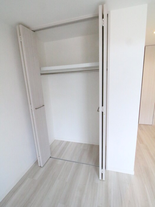 ﾌｧｰｽﾄﾌｨｵｰﾚ三宮ｲｰｽﾄⅡ(102)の物件内観写真