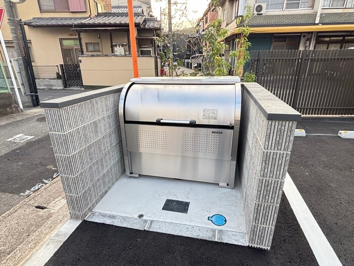 ソレイユ嵯峨野の物件外観写真